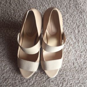 New Banana Republic heels